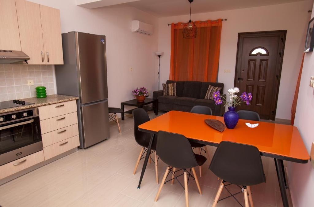 Паралимни: Dafni villa 19