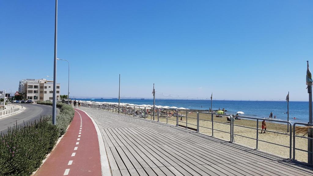 Ларнака: ZORBAS Sea View No 4