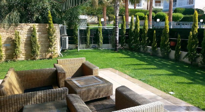 Лимассол: Periyiali Gardens Maisonette 14