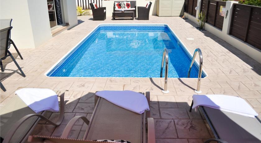 Протарас: Oceanview Villa 101