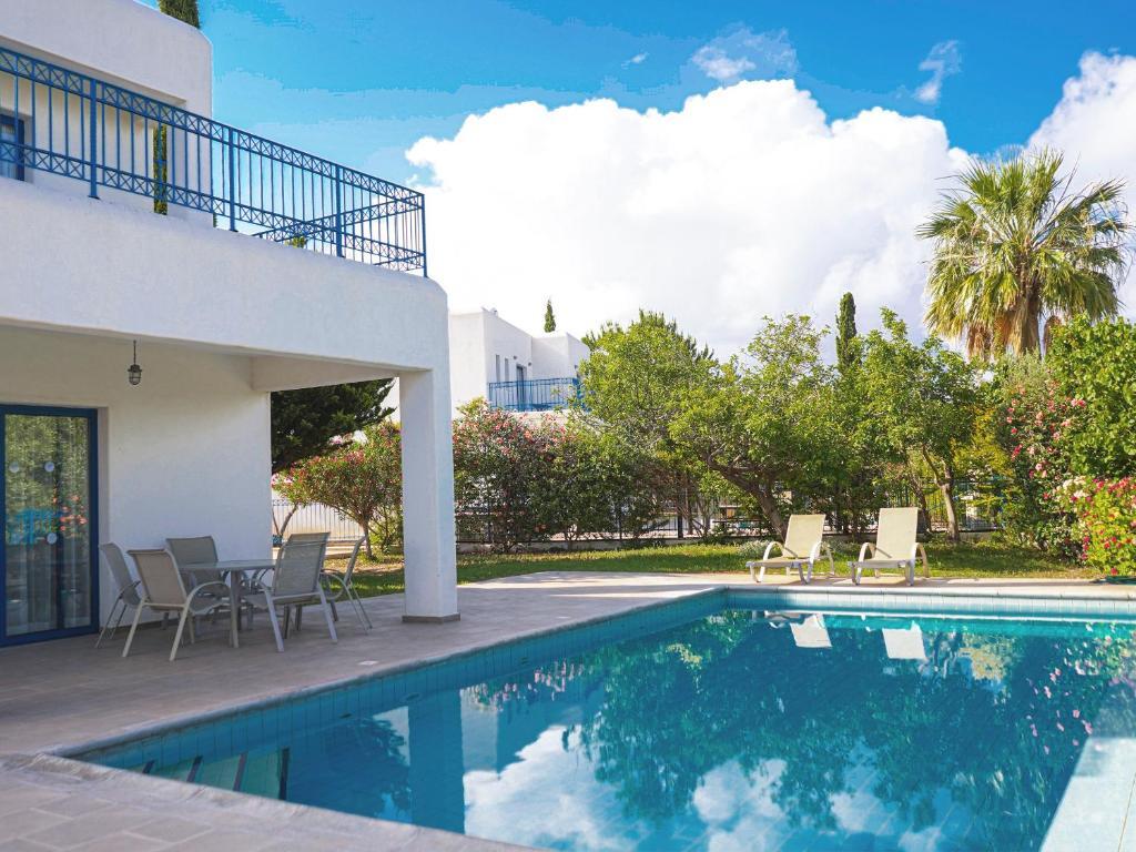 Пейя: Azzurro Holiday Villa Apollonas by Sanders