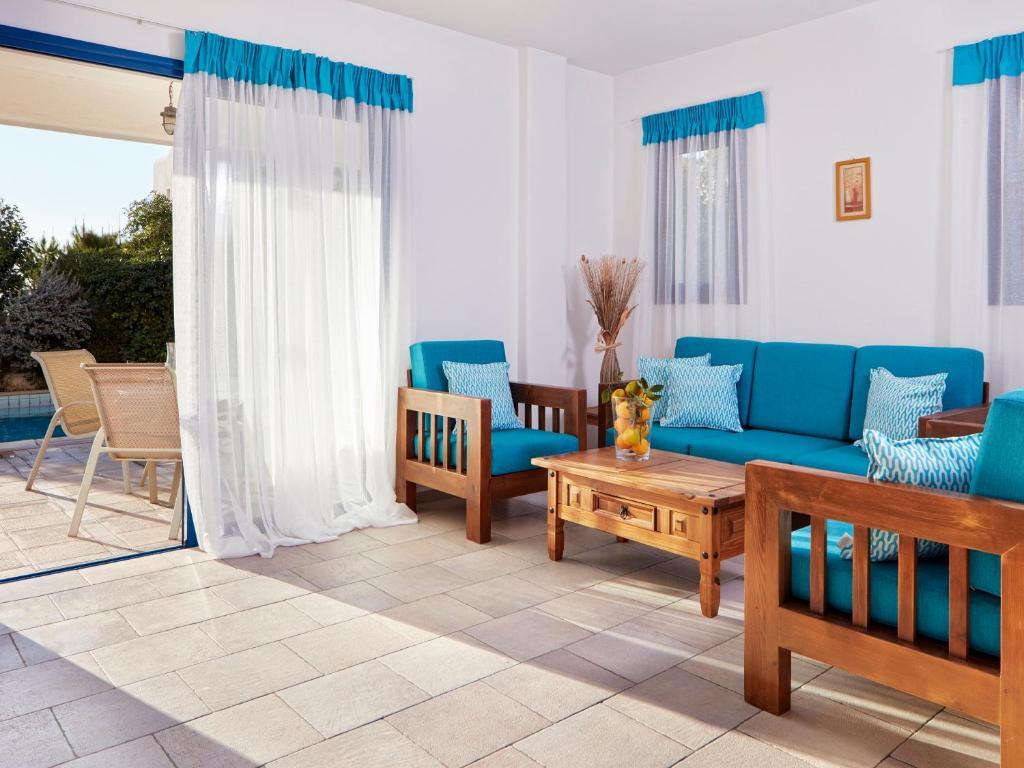 Пейя: Azzurro Holiday Villa Aphrodite By Sanders