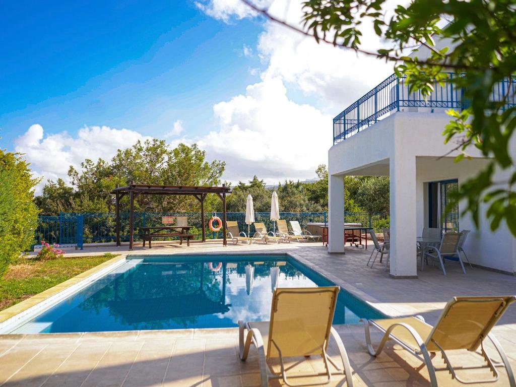 Пейя: Azzurro Holiday Villa Aphrodite By Sanders