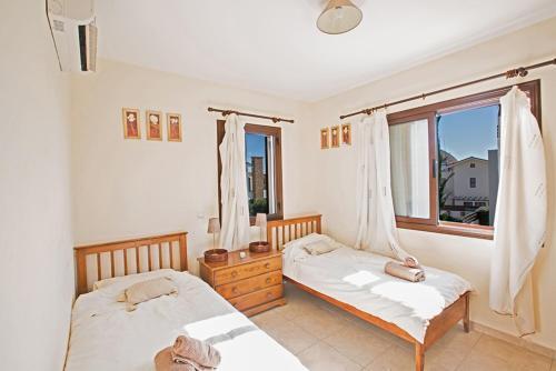 Айя-Напа: Picture This, Enjoying Your Holiday in a Luxury 5 Star Villa in Sotira, for Less Than a Hotel, Sotira Villa 1203