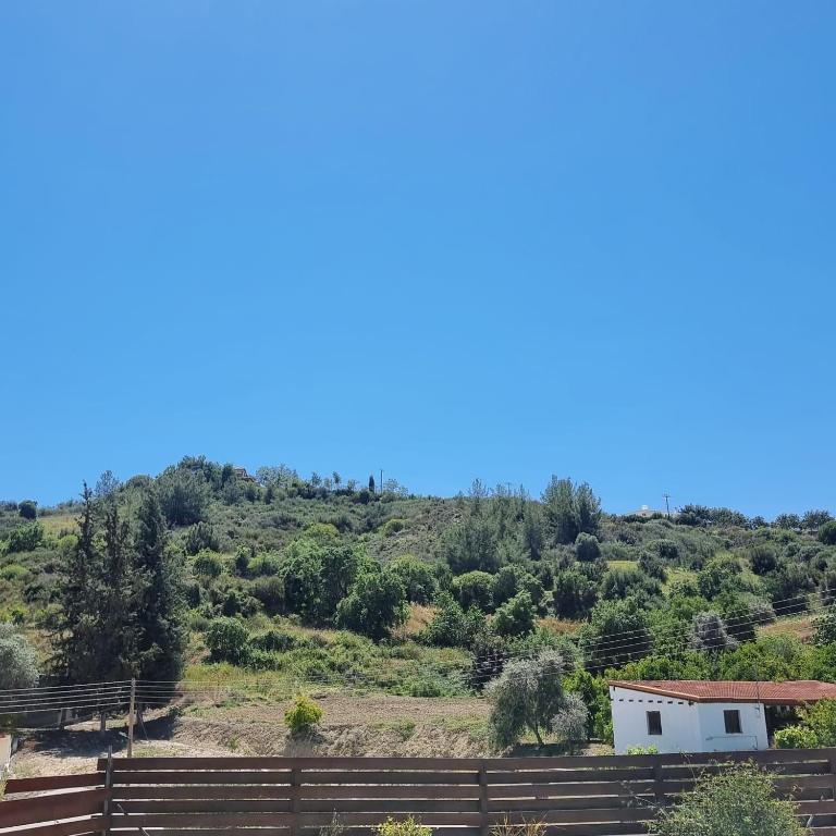 Стени: Potamos Private Suites (Adults Only)