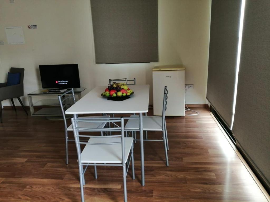 Ларнака: Extremely comfy 10min walk to Beach & Town