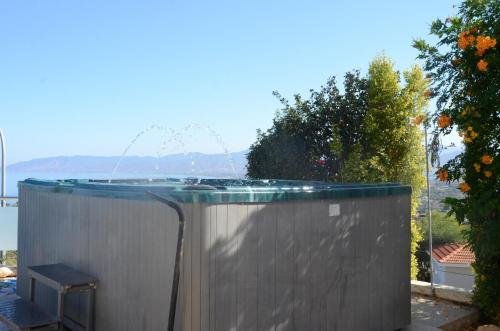 Полис Хрисохус: Imagine Your Family Renting a Luxury Holiday Villa Close to Latchi s Main Attractions Latchi Villa 1264
