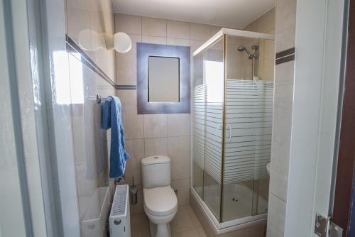 Паралимни: Rent Your Dream Holiday Villa in Paralimni And Look Forward To Relaxing Beside Your Private Pool, Paralimni Villa 1232