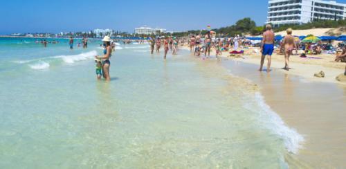 Паралимни: Rent Your Dream Holiday Villa in Paralimni And Look Forward To Relaxing Beside Your Private Pool, Paralimni Villa 1232