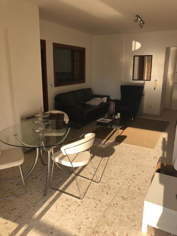 Никосия: Renovated 2 bedroom flat, Ay. Andreas, Nicosia