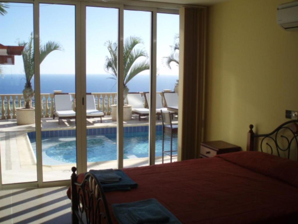 Пейя: Sun Set Suite Villa