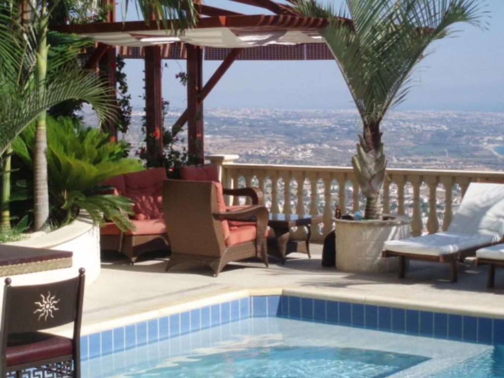 Пейя: Sun Set Suite Villa