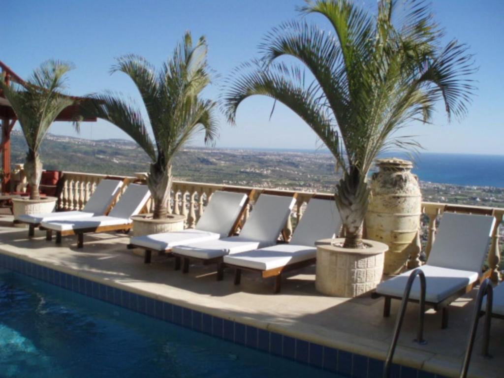 Пейя: Sun Set Suite Villa