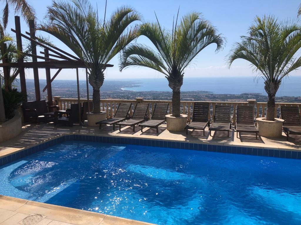 Пейя: Sun Set Suite Villa
