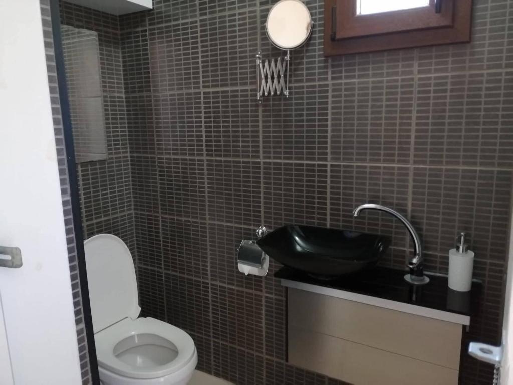 Ороклини: Unique 1 bedroom house