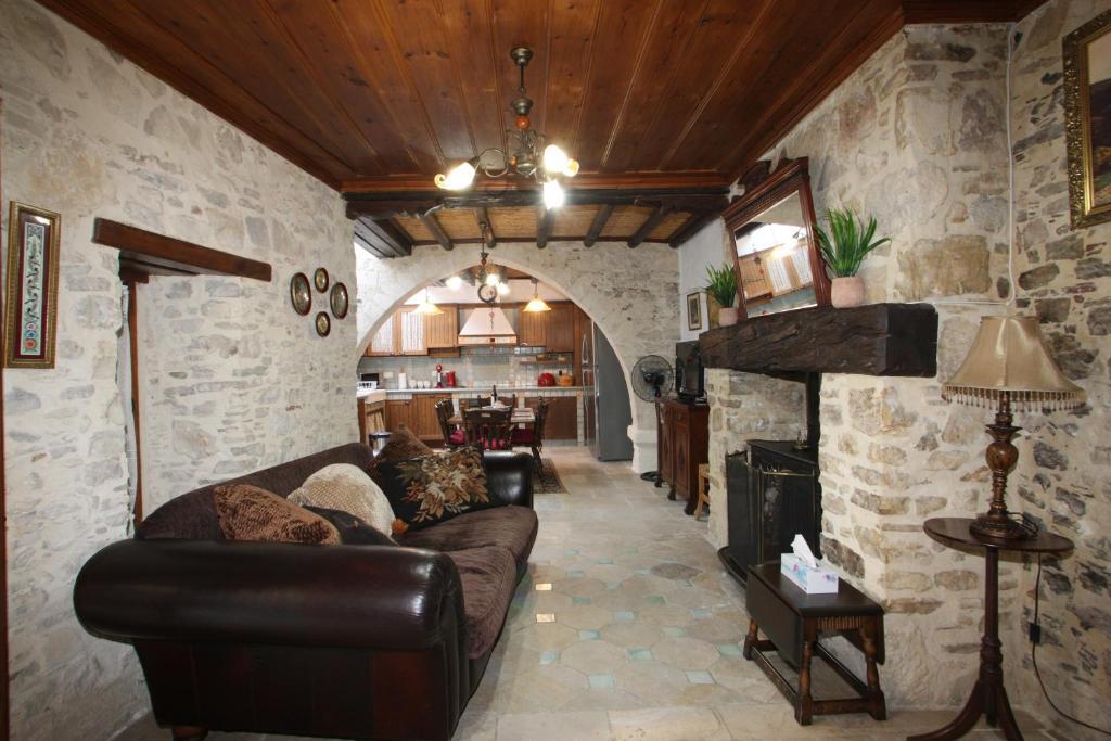 Какопетрия: Afames House - Beautiful Traditional House