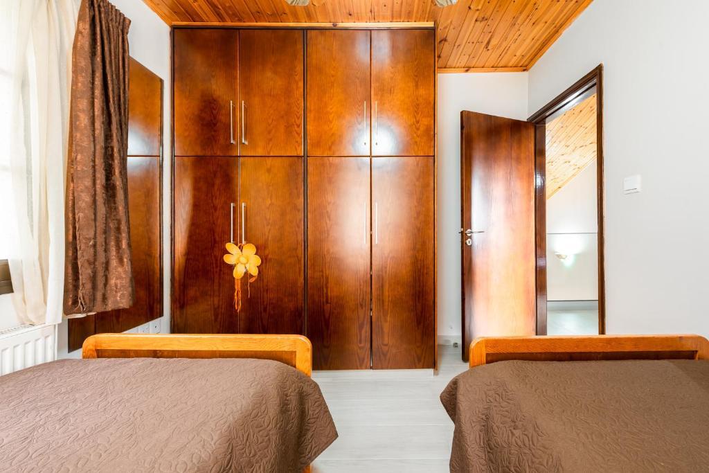 Платрес: Pinecone Platres - 3 Units