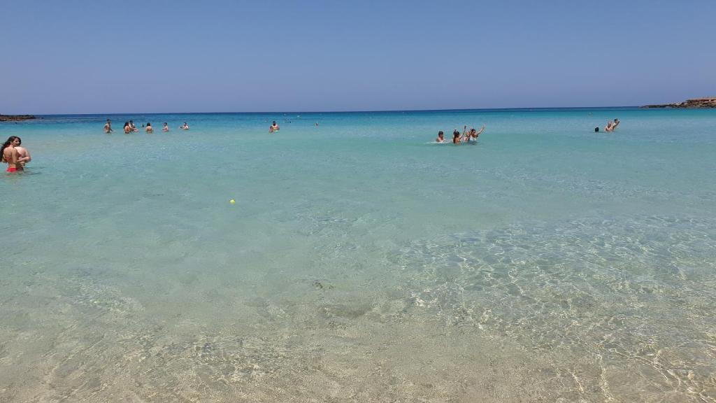 Паралимни: Tranquil Kyklades BC6, WALK to BEACH