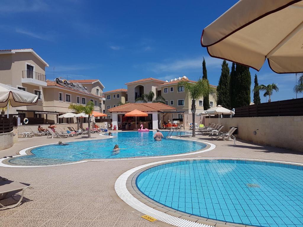Паралимни: Tranquil Kyklades BC6, WALK to BEACH