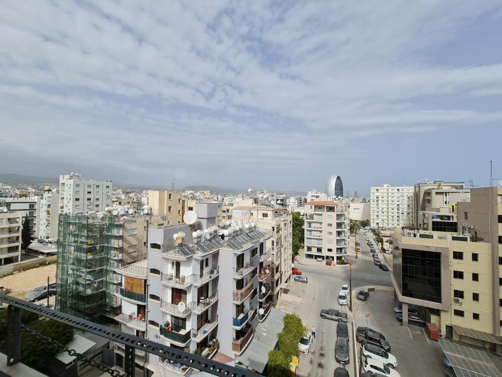 Лимассол: 2Bd Sea View Flat