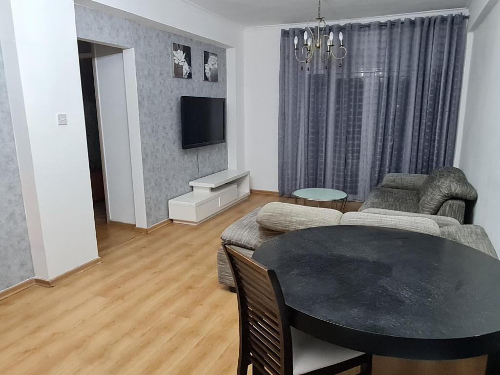 Лимассол: 2Bd Sea View Flat