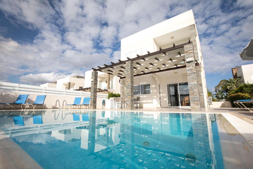 Айя-Напа: Anemoni Luxury Villa 12
