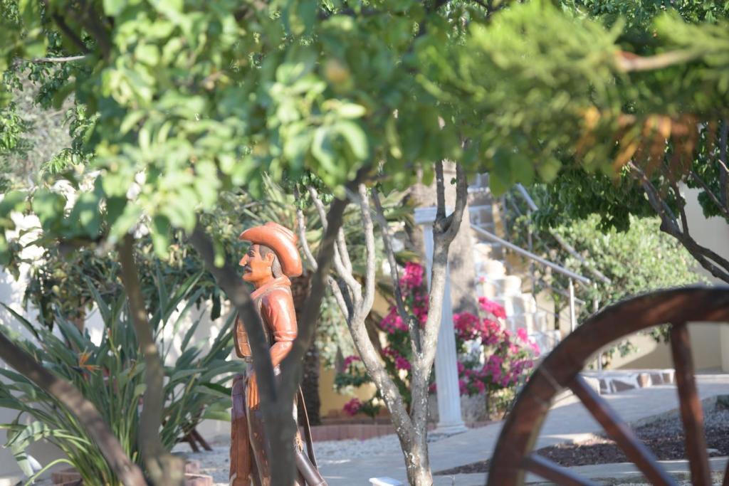 Агиа-Варвара: Rancho Relaxo Sia