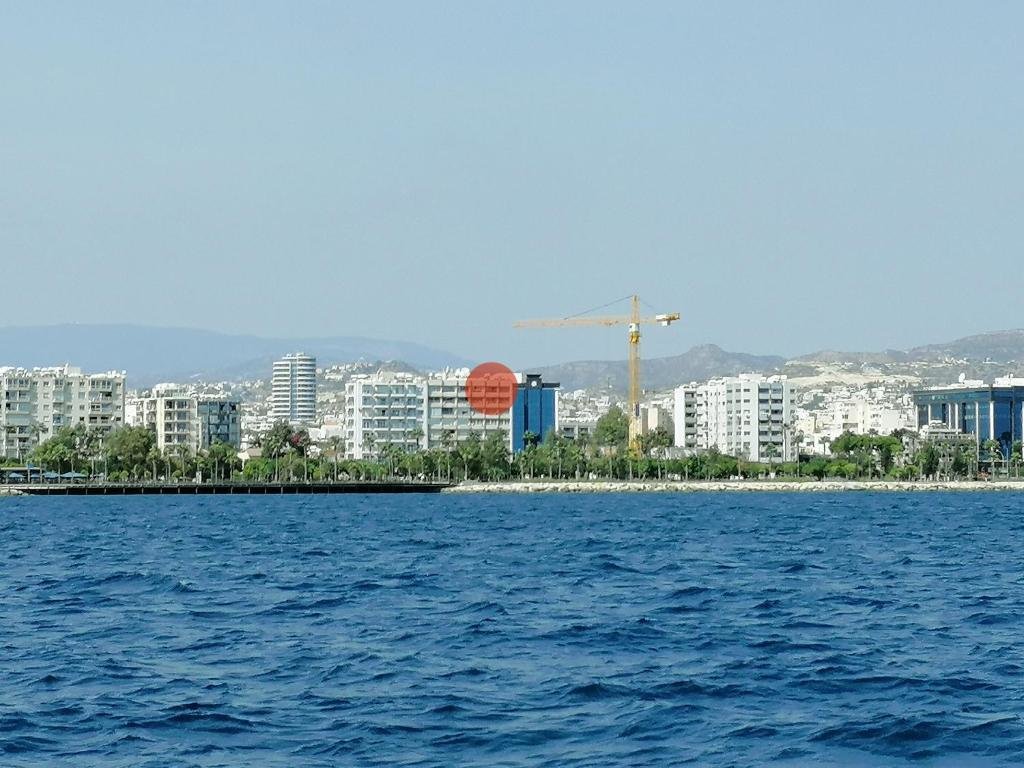 A City-Center Seaview Penthouse at Oceanic (Adults Only) — фото 4
