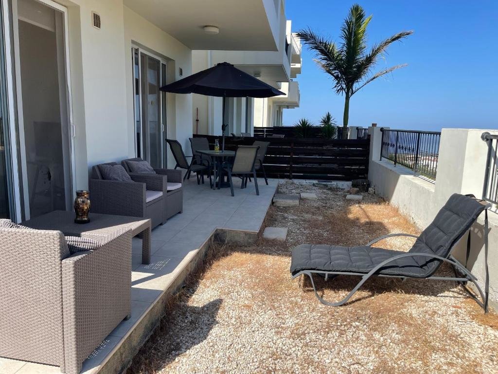Тала: 2 Bed Apt Mountains And Costal Views with Pool