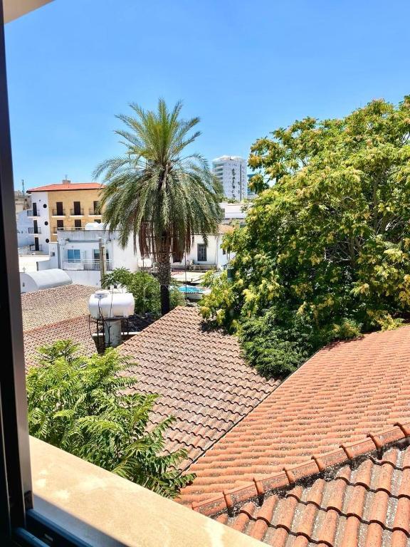 Никосия: nemesis: second floor studio in downtown nicosia
