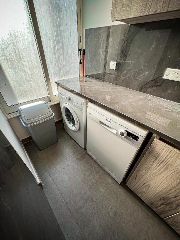 Лимассол: 200m From Beach 2 Bedroom