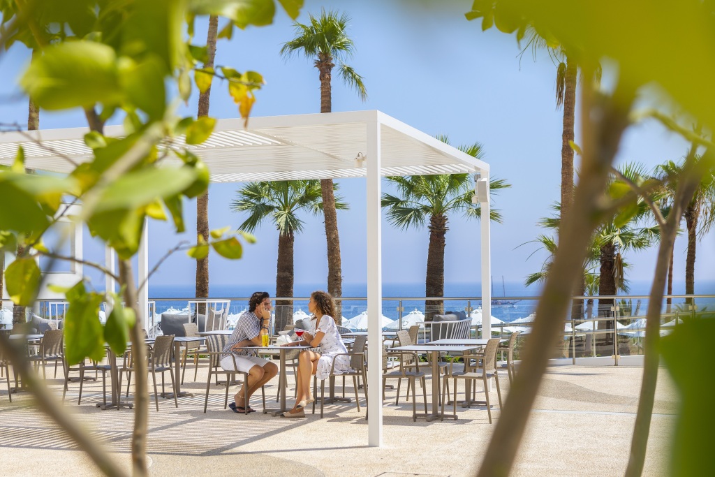 Протарас: Leonardo Crystal Cove & Spa by the sea - Adults Only