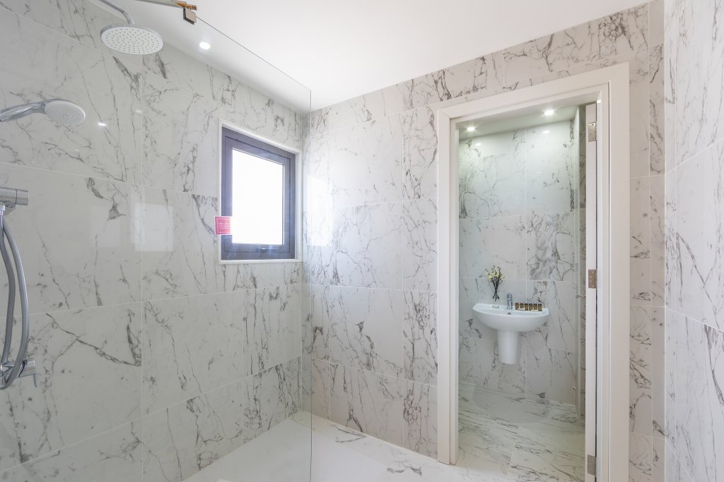 Протарас: Leonardo Crystal Cove & Spa by the sea - Adults Only