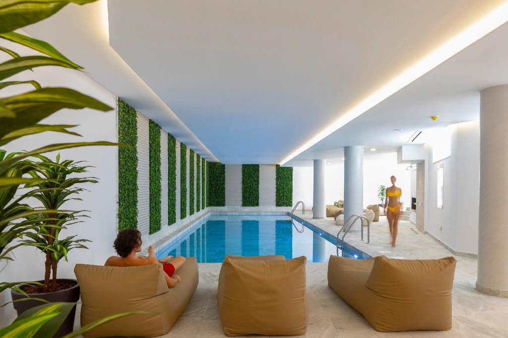 Протарас: Leonardo Crystal Cove & Spa by the sea - Adults Only