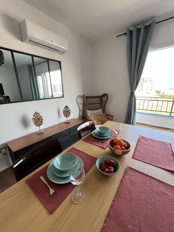 Авгору: McKenzi Gold 2 bedrooms