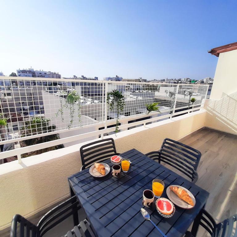 Лимассол: Sea Breeze Central, 2bed