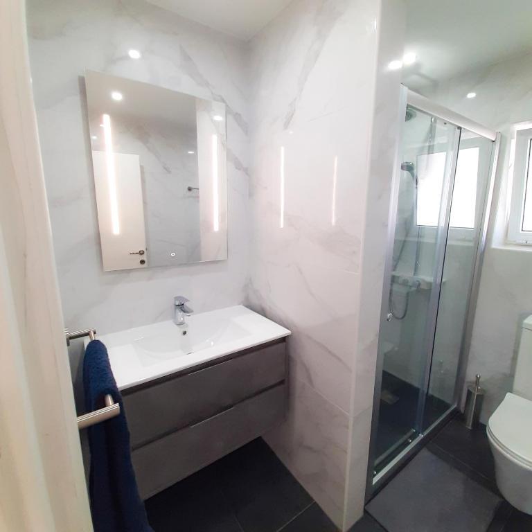 Лимассол: Sea Breeze Central, 2bed