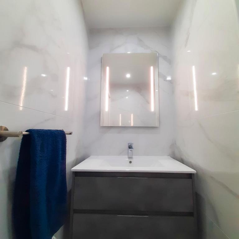 Лимассол: Sea Breeze Central, 2bed