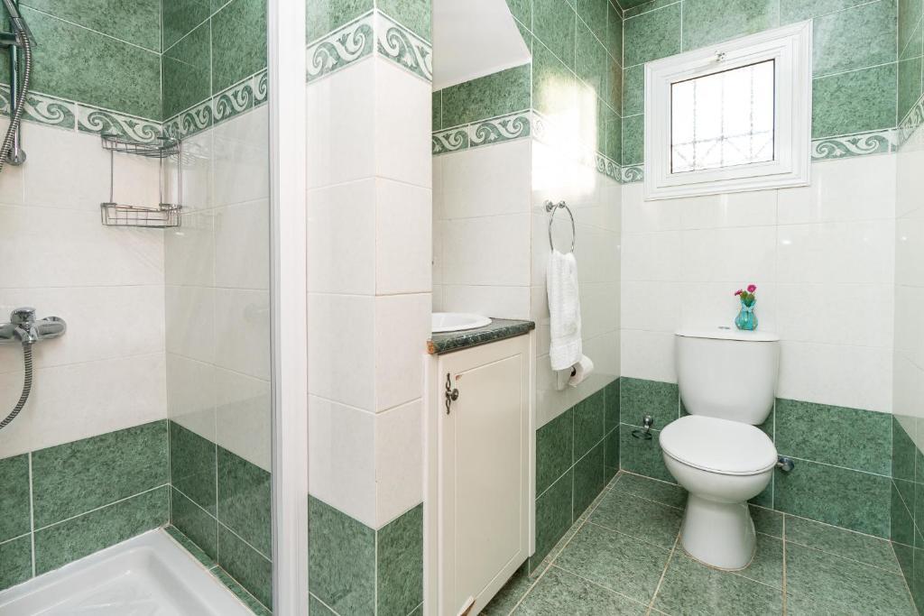 Паралимни: BLUET Seaview Villa DPSA1