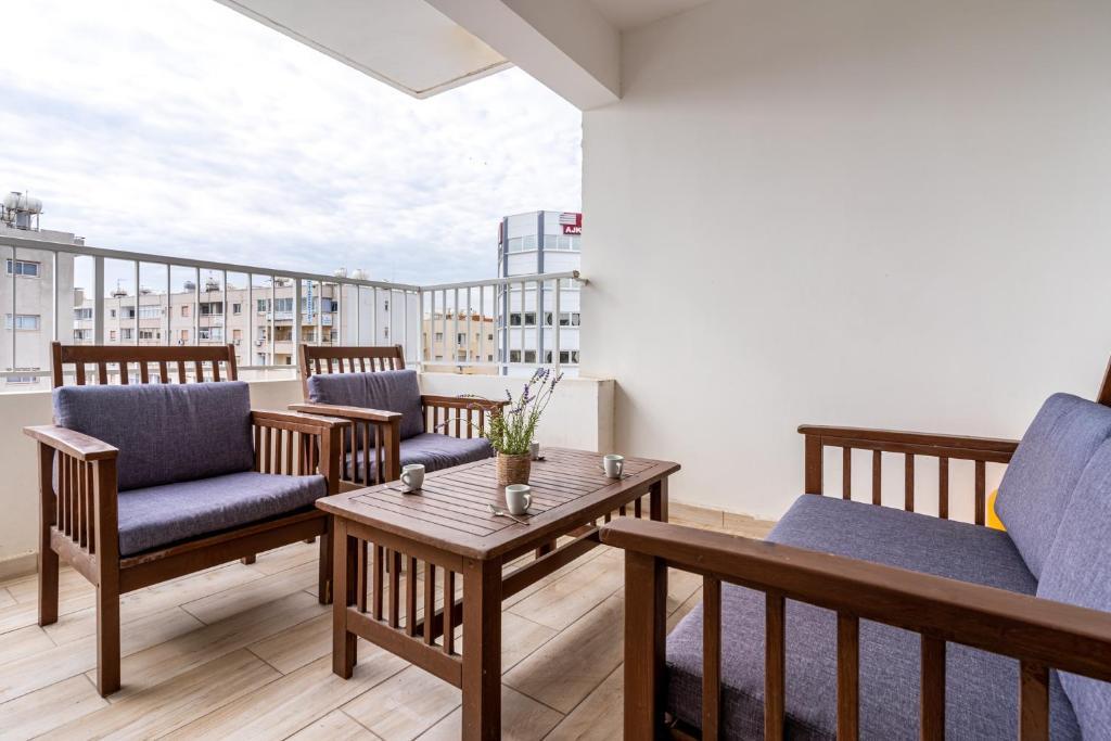 Ларнака: Celeste 3-Bedroom Apartment in Larnaca