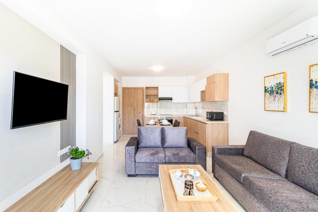 Adolina One Bedroom Apartment 202 by Ezoria — фото 3