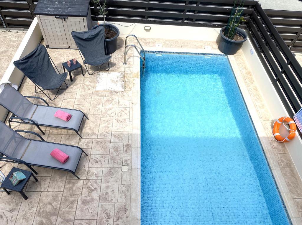 Паралимни: Serena Holiday Villa DPS6