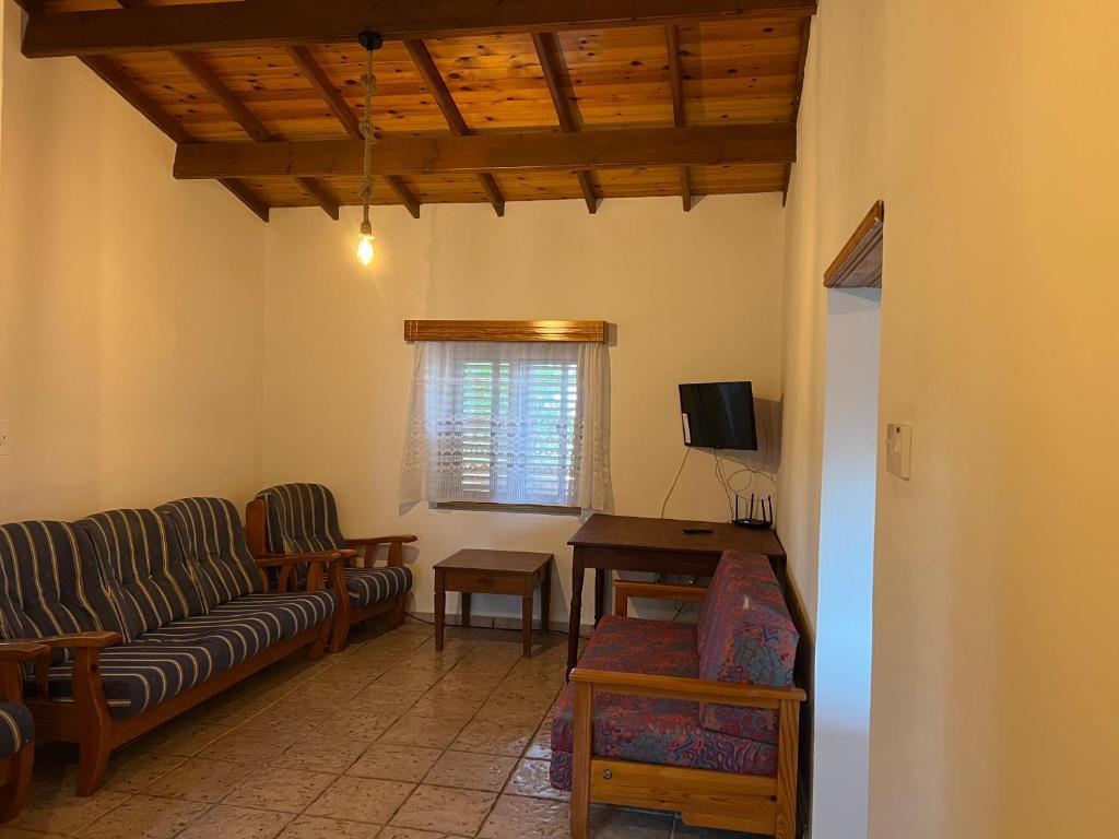 Нео Хорио: Sea-View Stone House Neo Chorio