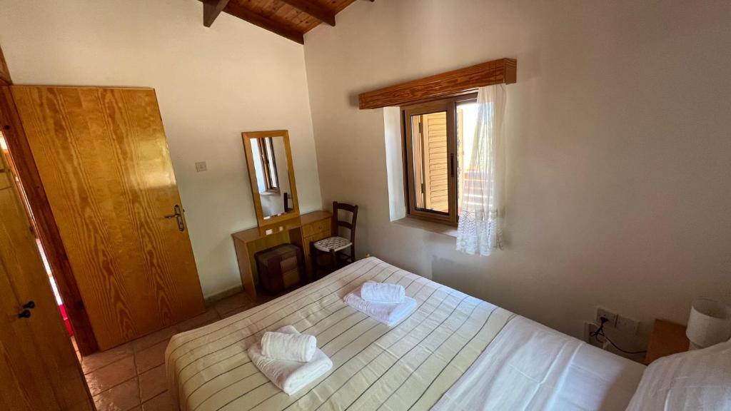 Нео Хорио: Sea-View Stone House Neo Chorio