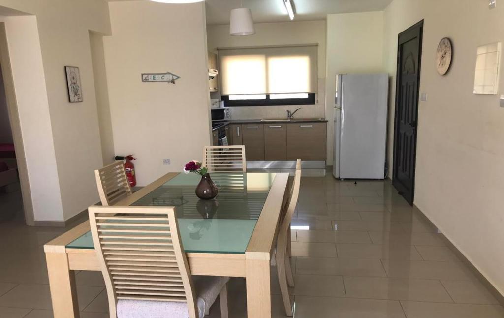 Протарас: Cozy two bedroom apartment at Protaras