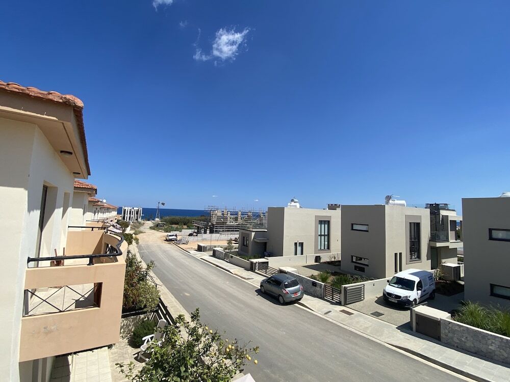 Паралимни: Serena Holiday Villa Dps06