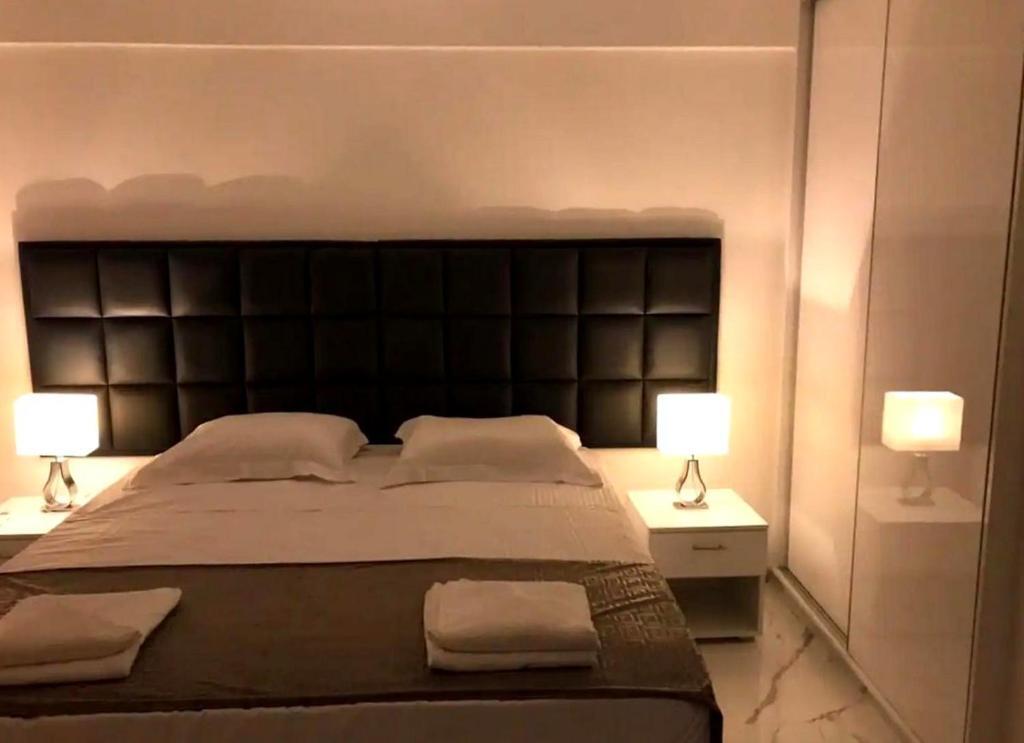 Лимассол: 3Br Seaview Limassol