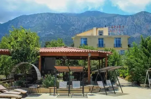 Алсанджак: Bed And Breakfast 3 Stars Lapta