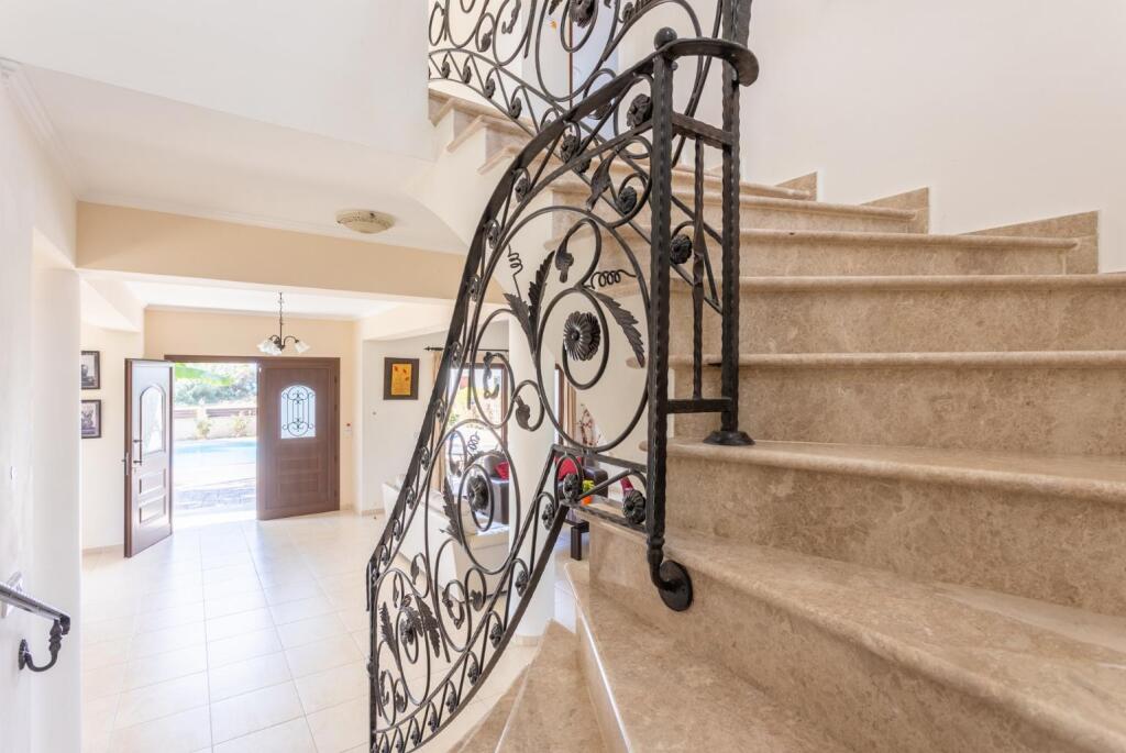 Полис Хрисохус: Villa Dora in Argaka