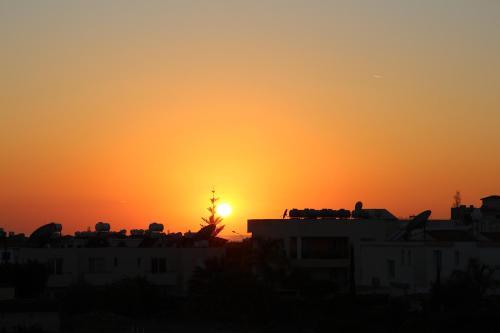 Пафос: Procy 104 Apartment Venus Beach Ideal for Long or Short Stays